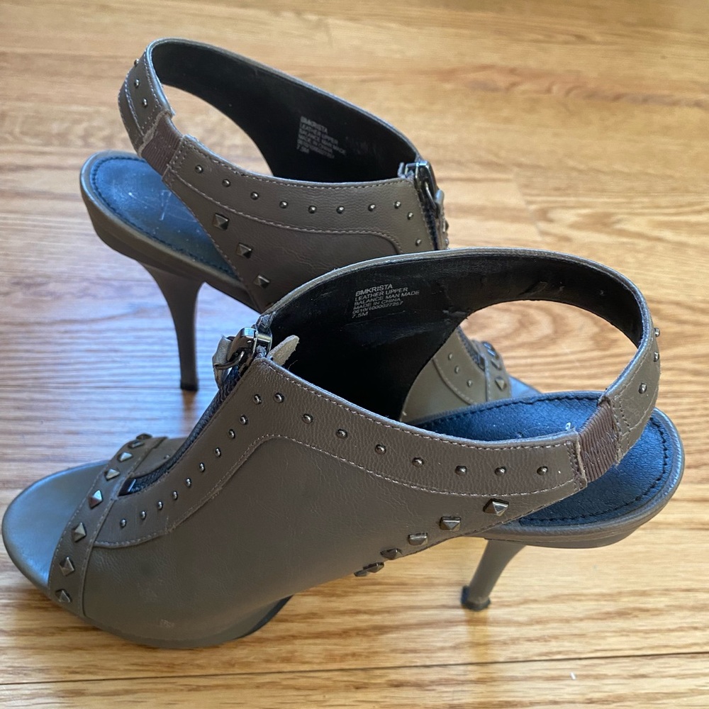 B. Makowsky studded leather bootie sandal, taupe, size 7.5